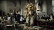 לונה לאבגוד וכובע האריה שלה